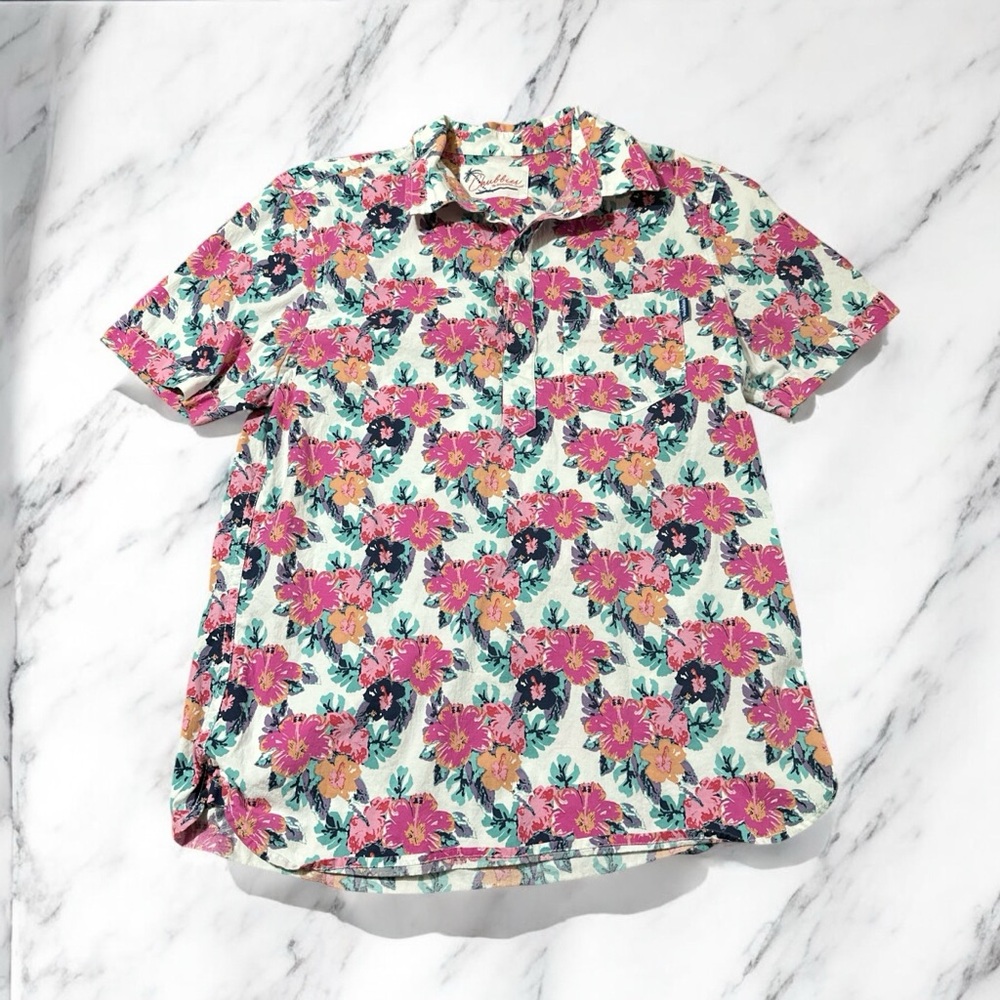Chubbies Shirt Mens Medium Hawaiian Floral Short Sleeve Beach Travel Vacation